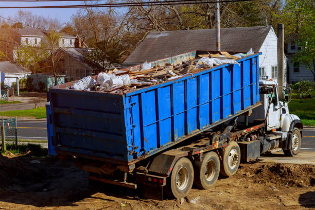 Best Construction Debris Removal  in Farmland, IN